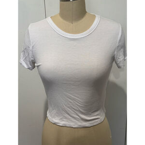 Women's Forever 21 crew neck short sleeve ribbed cropped T-Shirt Size M White